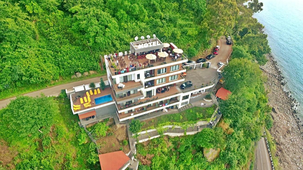 Hotel Montana Kvariati Exterior foto